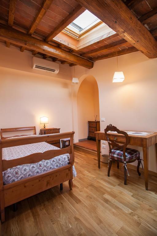 Appartamento Montebello Firenze Szoba fotó