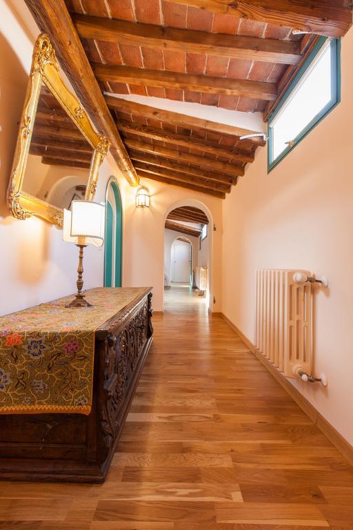Appartamento Montebello Firenze Szoba fotó